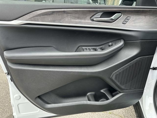 2025 Jeep Grand Cherokee Limited - Photo 8