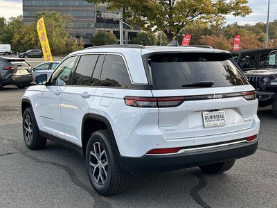 2025 Jeep Grand Cherokee GRAND CHEROKEE LIMITED 4X4