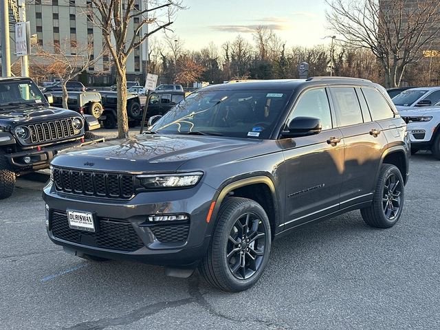 2025 Jeep Grand Cherokee GRAND CHEROKEE LIMITED 4X4