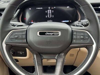 2025 Jeep Grand Cherokee GRAND CHEROKEE LIMITED 4X4