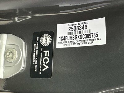 2025 Jeep Grand Cherokee GRAND CHEROKEE LIMITED 4X4