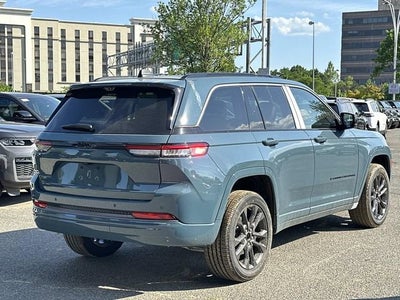 2026 Jeep Grand Cherokee GRAND CHEROKEE LIMITED RESERVE 4X4