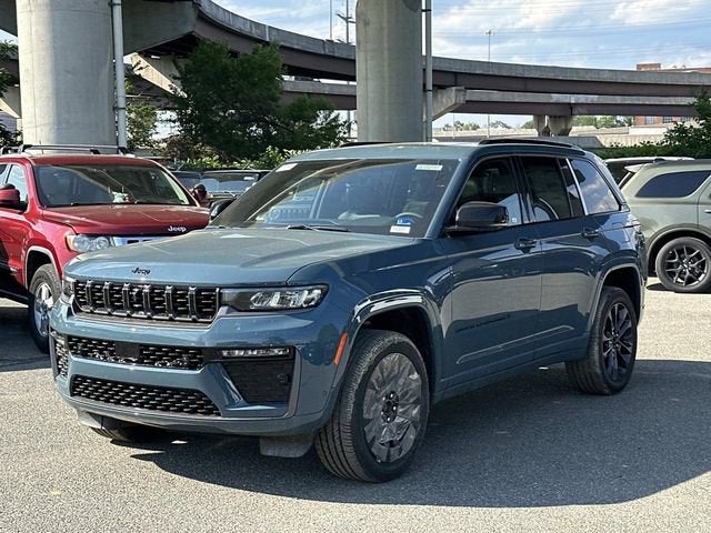 2026 Jeep Grand Cherokee GRAND CHEROKEE LIMITED RESERVE 4X4