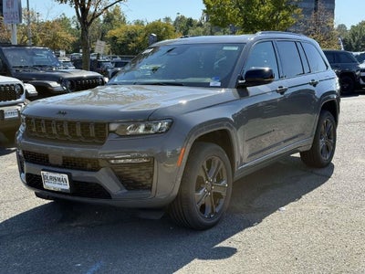 2027 Jeep Grand Cherokee GRAND CHEROKEE LIMITED RESERVE 4X4
