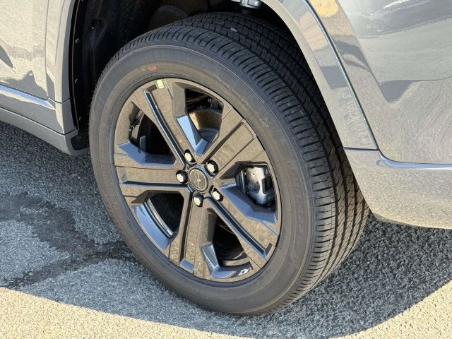 2027 Jeep Grand Cherokee GRAND CHEROKEE LIMITED RESERVE 4X4