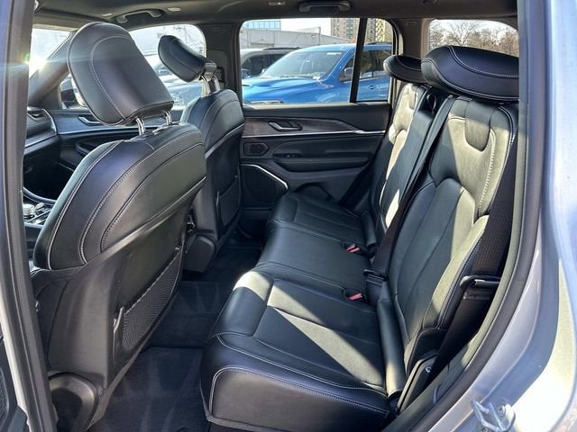 2023 Jeep Grand Cherokee Overland 4x4