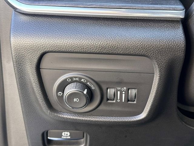 2023 Jeep Grand Cherokee Overland 4x4