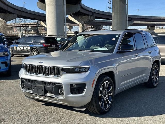 2023 Jeep Grand Cherokee Overland 4x4
