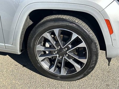 2023 Jeep Grand Cherokee Overland 4x4