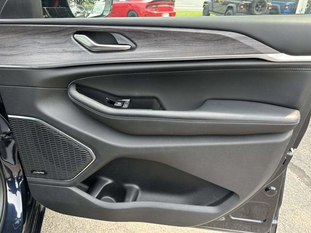 2023 Jeep Grand Cherokee Overland 4x4