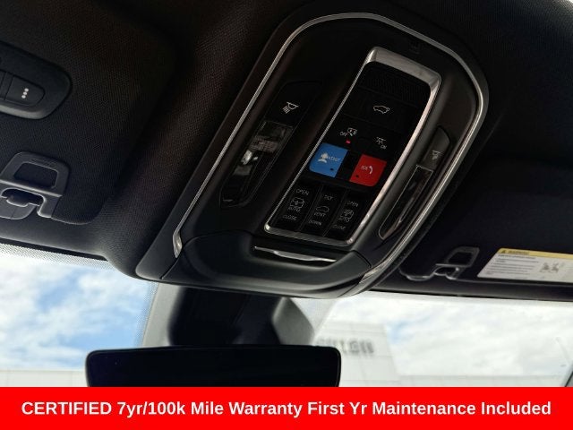 2025 Jeep Grand Cherokee Summit 4x4