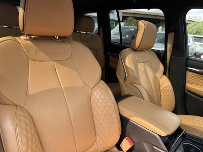 2023 Jeep Grand Cherokee Summit 4x4