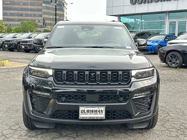 2026 Jeep Grand Cherokee GRAND CHEROKEE SUMMIT 4X4