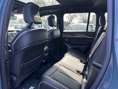 2026 Jeep Grand Cherokee GRAND CHEROKEE SUMMIT 4X4