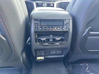 2026 Jeep Grand Cherokee GRAND CHEROKEE SUMMIT 4X4