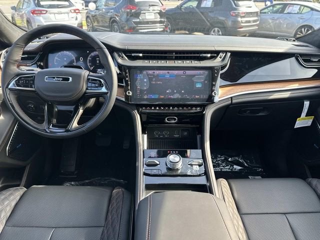 2026 Jeep Grand Cherokee GRAND CHEROKEE SUMMIT 4X4