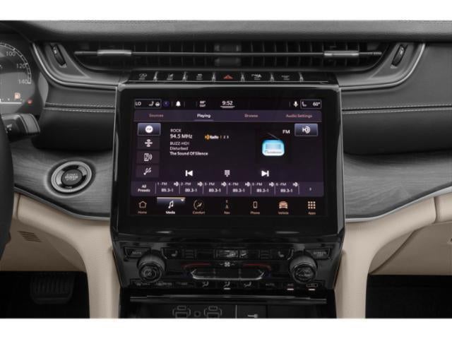 2021 Jeep Grand Cherokee L Laredo 4x4