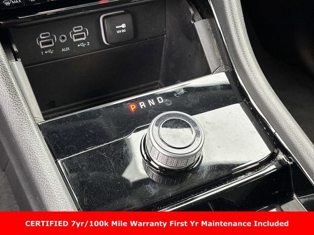 2023 Jeep Grand Cherokee L Laredo 4x4