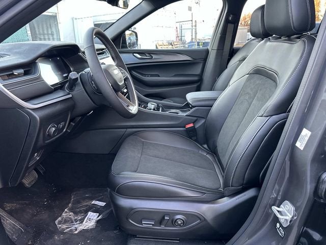 2025 Jeep Grand Cherokee L GRAND CHEROKEE L ALTITUDE X 4X4