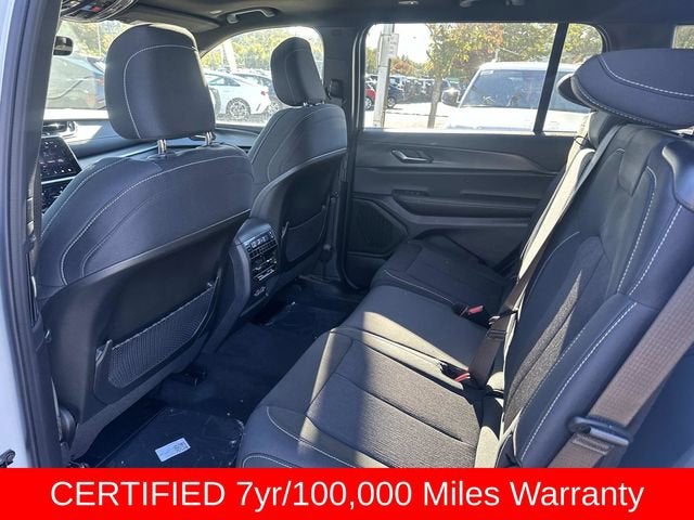 2025 Jeep Grand Cherokee L GRAND CHEROKEE L LAREDO X 4X4