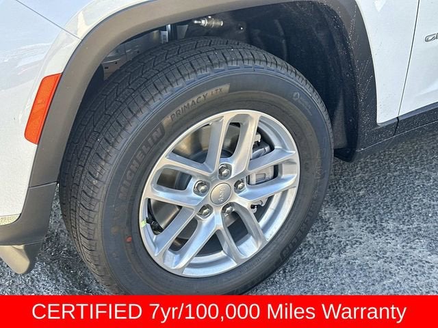 2025 Jeep Grand Cherokee L GRAND CHEROKEE L LAREDO X 4X4