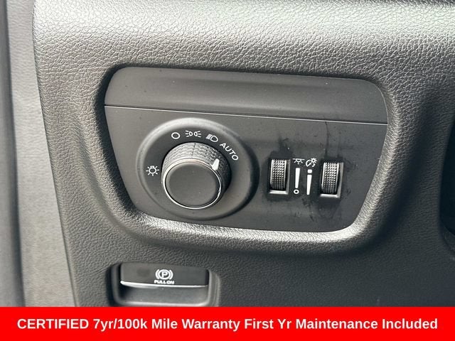 2024 Jeep Grand Cherokee L Laredo X 4x4