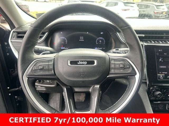 2022 Jeep Grand Cherokee L Laredo 4x4