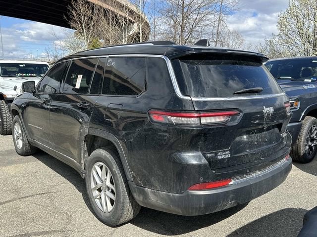 2022 Jeep Grand Cherokee L Laredo 4x4