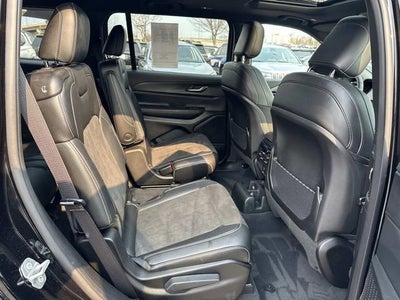 2024 Jeep Grand Cherokee L Altitude X 4x4