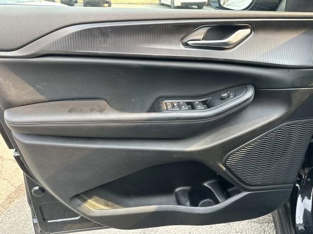 2024 Jeep Grand Cherokee L Altitude X 4x4