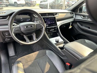 2024 Jeep Grand Cherokee L Altitude X 4x4