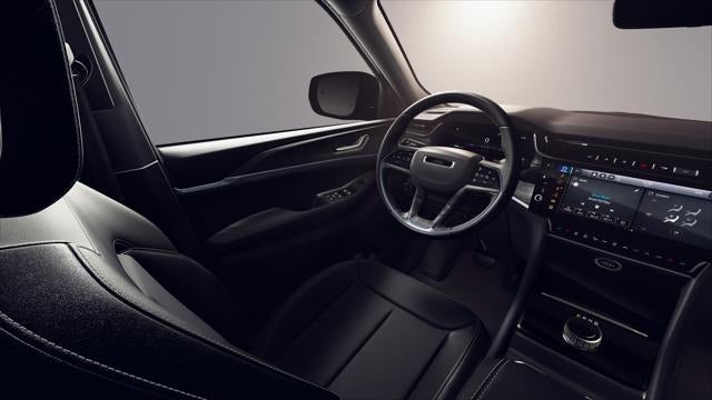 2026 Jeep Grand Cherokee L GRAND CHEROKEE L LAREDO ALTITUDE 4X4