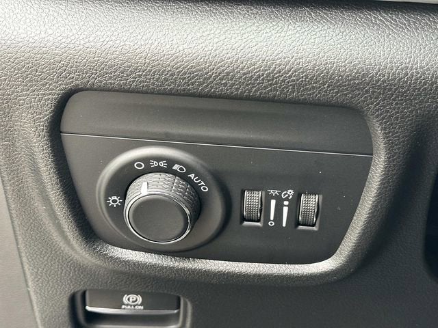 2026 Jeep Grand Cherokee L GRAND CHEROKEE L LAREDO ALTITUDE 4X4