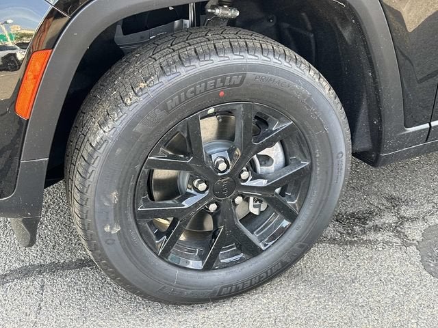 2026 Jeep Grand Cherokee L GRAND CHEROKEE L LAREDO ALTITUDE 4X4