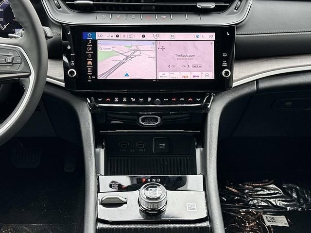 2026 Jeep Grand Cherokee L GRAND CHEROKEE L LAREDO ALTITUDE 4X4