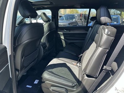 2026 Jeep Grand Cherokee L GRAND CHEROKEE L LAREDO ALTITUDE 4X4