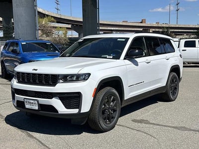 2026 Jeep Grand Cherokee L GRAND CHEROKEE L LAREDO ALTITUDE 4X4