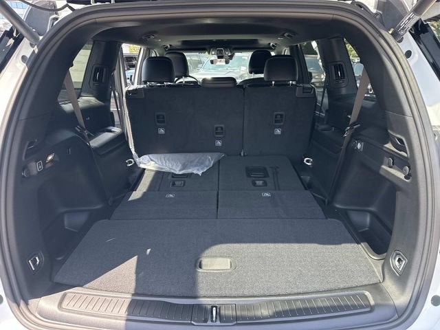 2026 Jeep Grand Cherokee L GRAND CHEROKEE L LAREDO ALTITUDE 4X4