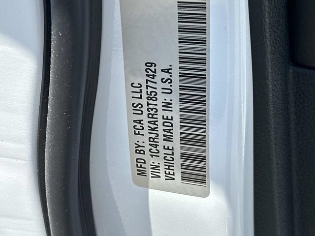 2026 Jeep Grand Cherokee L GRAND CHEROKEE L LAREDO ALTITUDE 4X4