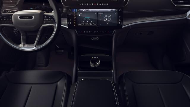 2026 Jeep Grand Cherokee L GRAND CHEROKEE L LAREDO ALTITUDE 4X4