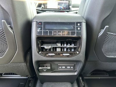 2026 Jeep Grand Cherokee L GRAND CHEROKEE L LAREDO ALTITUDE 4X4