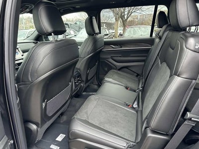 2026 Jeep Grand Cherokee L GRAND CHEROKEE L LAREDO ALTITUDE 4X4