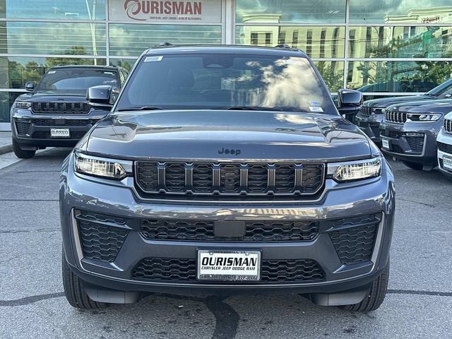 2026 Jeep Grand Cherokee L GRAND CHEROKEE L LAREDO ALTITUDE 4X4