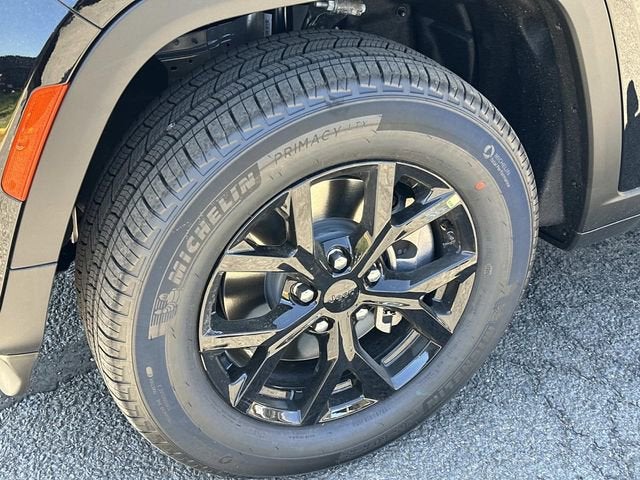2026 Jeep Grand Cherokee L GRAND CHEROKEE L LAREDO ALTITUDE 4X4
