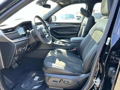 2026 Jeep Grand Cherokee L GRAND CHEROKEE L LAREDO ALTITUDE 4X4