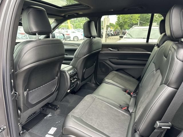 2026 Jeep Grand Cherokee L GRAND CHEROKEE L LAREDO ALTITUDE 4X4