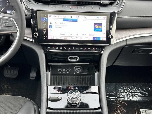2026 Jeep Grand Cherokee L GRAND CHEROKEE L LAREDO ALTITUDE 4X4