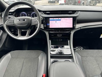 2026 Jeep Grand Cherokee L GRAND CHEROKEE L LAREDO ALTITUDE 4X4