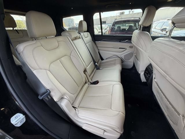 2023 Jeep Grand Cherokee L Limited 4x4