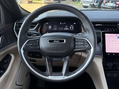 2023 Jeep Grand Cherokee L Limited 4x4